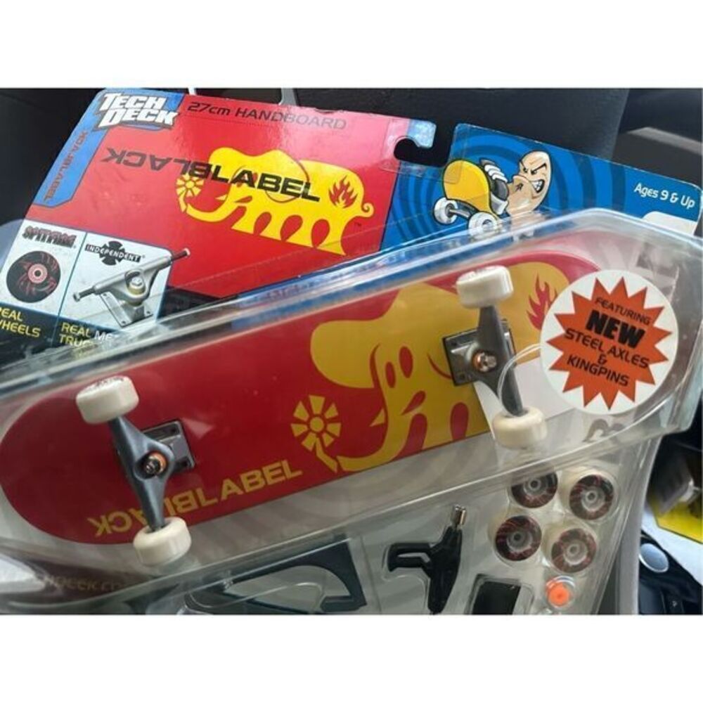 RARE VINTAGE TECH DECK BLACK LABEL HANDBOARD 27CM SKATEBOARD. Yellow elephant